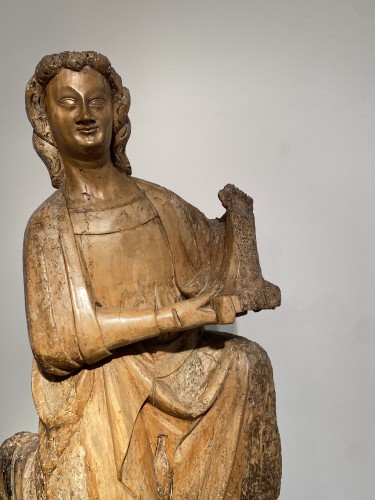 Candle-Bearing Angel (France, c. 1250–1270) - Middle age