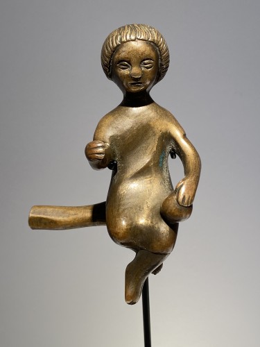 Antiquités - Enfant Jésus sur le bras de Marie, Flandre vers 1500