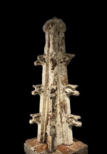 Antiquités - Large pinnacle, Flanders 15th century