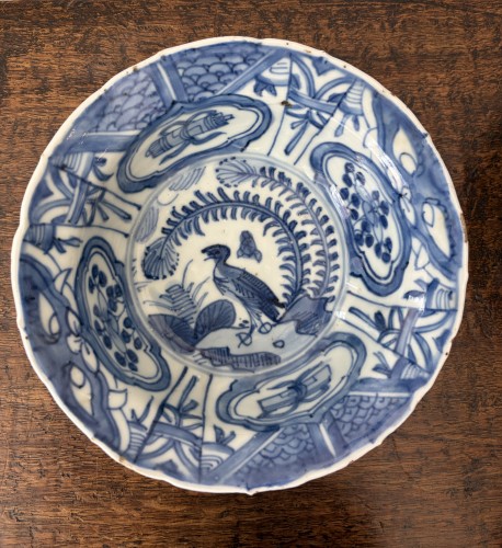 Eight Chinese Blue and White 'Kraak' Bowls (China, Ming 17th cent) - 