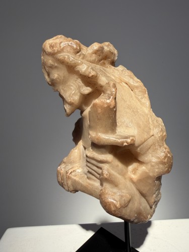 11th to 15th century - Man with Sword, Nottingham alabaster 15th century