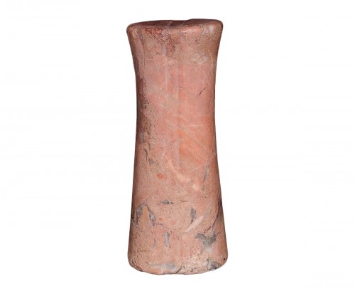 Colonne Bactriane en pierre marbrée rose (2e mill. Av. JC)
