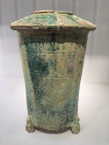 Granary (Eastern Han Dynasty, 25 – 220 AD) - Asian Works of Art Style 