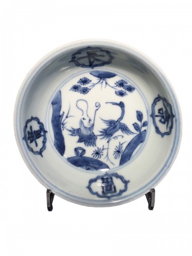 Ming bowl with Daoist Immortal (Jiajing 1521-1567)