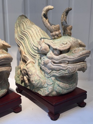 A Pair of Ming Dragon Rooftiles (15th century) - Asian Works of Art Style 