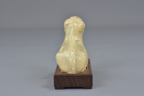 Cream coloured ceramic Dog, Tang Dynasty 618-907 - 