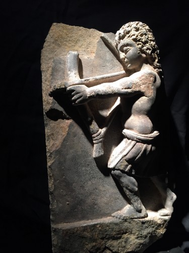 BC to 10th century - Archer (Gandhara, 2nd-4th cent)