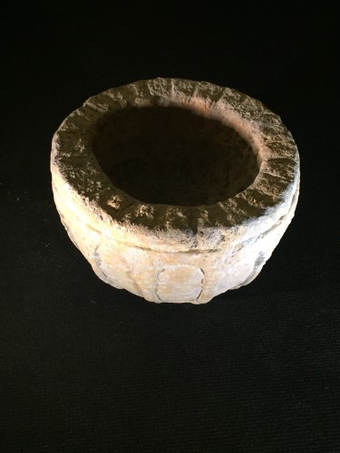 Romanesque Holy Water font (France, ca 1300) - Religious Antiques Style Middle age