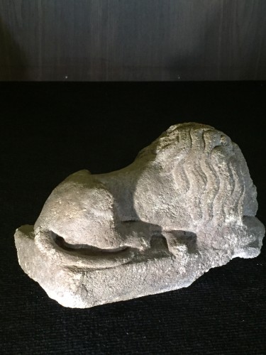 Sleeping lion, France, 12th-14th century - Middle age