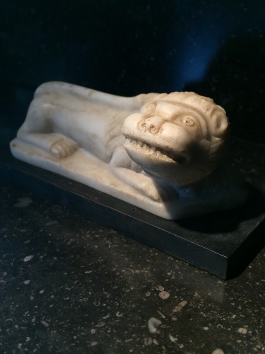 Little lion in marble - Italy, ca 1700 - 