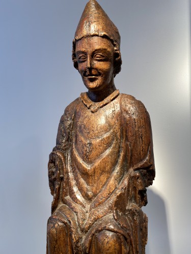 Middle age - Enthroned Bishop - France, 14th century