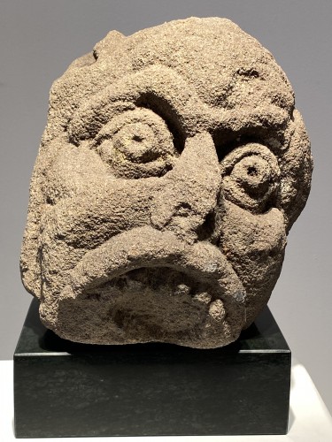 11th to 15th century - Head of a Grotesque (England, 13th century)