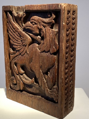 Sculpture  - Griffin (UK, 17th century)