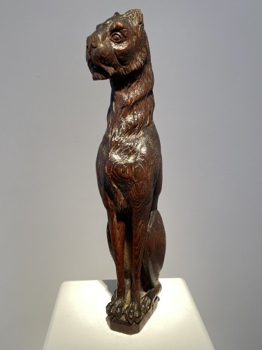 Sculpture  - Lion-  England, 16th