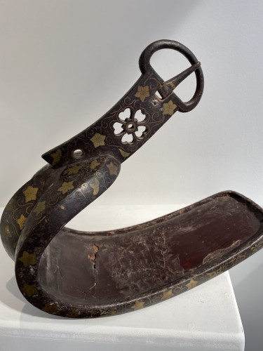 Antiquités - Bronze Samurai Stirrups inlaid with Gold, Abumi (Japan, Edo period)