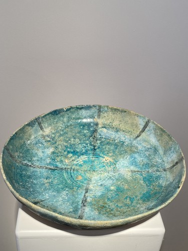 Porcelain & Faience  - Large Kashan Pottery Bowl / Plate - Persia, 12th-13th Century
