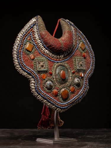 Colliers pectoraux Tibétains anciens, Turquoise et Corail fossiles de l’Himalaya - Bijouterie, Joaillerie Style 