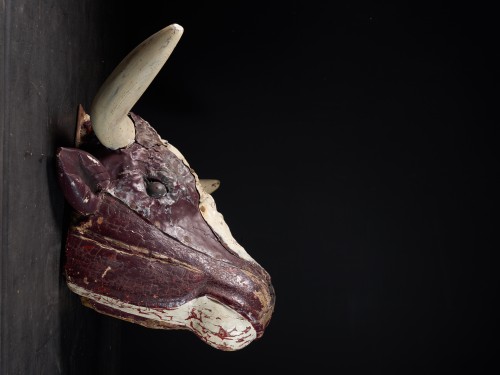 19th C Butcher&#039;s Exterior Shop Sign of a wooden Steer Head  - 