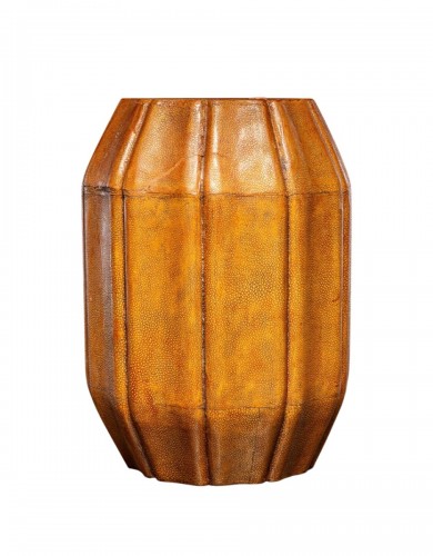 Tabouret japonais ou petite table d’appoint, recouvert de Galuchat