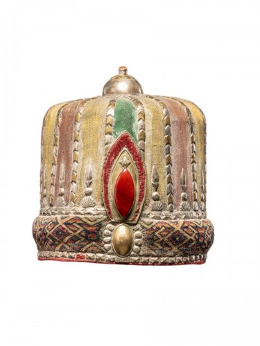 Coiffe ronde pour un noble, Turkménistan