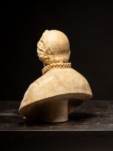 Curiosities  - Vanitas (Memento Mori) Bust carved in marble, Italy 18th century