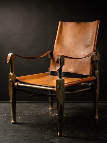 Deux fauteuils Safari vintage danois en cuir fauve par Kaare Klint - Spectandum