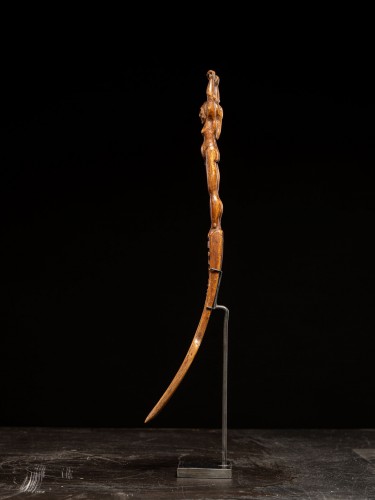 Curious fork, dated 1790, carved with an unusual hermaphrodite figure. - Curiosities Style 