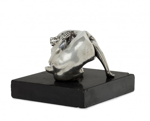 17th century - Dog scratching its ear, a 17th century silver-plated pewter sculpture 