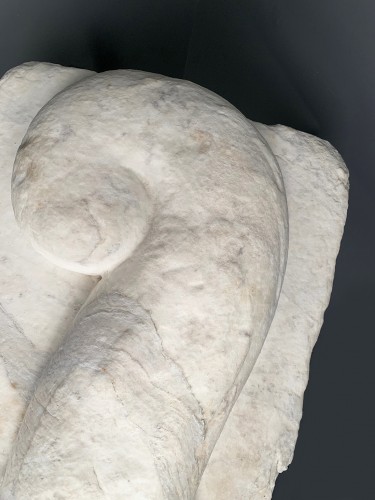 Antiquités - Monstre marin, bouche de fontaine en marbre de Carrare - Italie fin du XVIe siècle