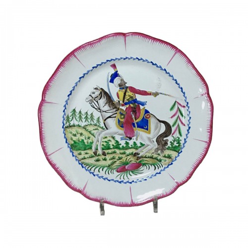 Plat en faïence des Islettes - Mamelouk de la Garde impériale