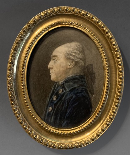 A portrait miniature of Comte d&#039;Angiviller - Joseph Vallière (actif 1773-1792) - Objects of Vertu Style Louis XVI