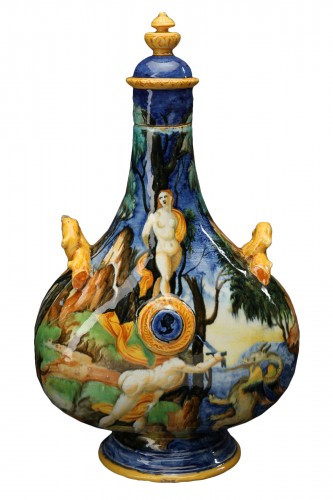 A maiolica pilgrim flask-Urbino, Xanto Avelli workshop, circa 1540-1550