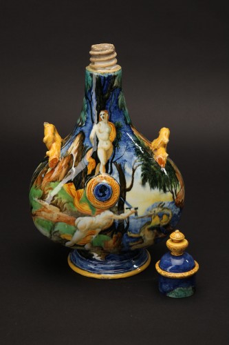 Céramiques, Porcelaines  - Gourde en majolique - Urbino, atelier de Xanto Avelli, vers 1540-1550