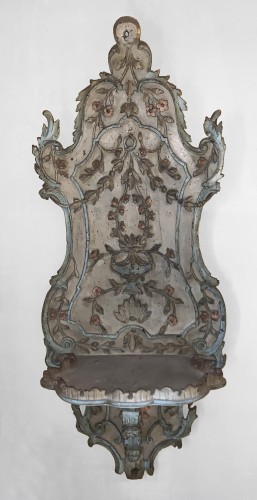An Ottoman turban stand (kavukluk), late 18th century - 