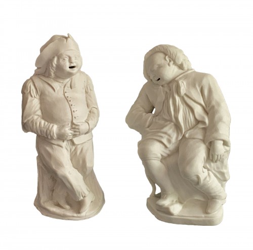 Paire de personnages de surtout en biscuit, XVIIIe siècle