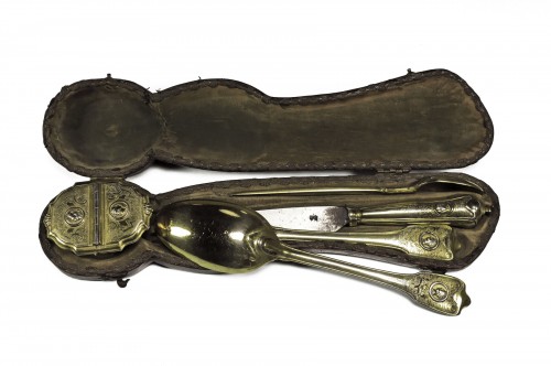 An Augsburg silver-gilt cutlery set - 1725-1730