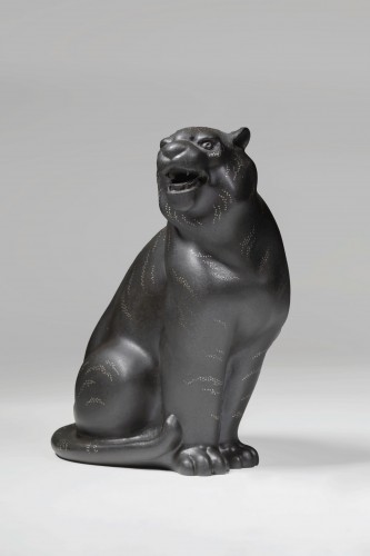 Japanese bronze sculpture by Takahashi KAISHU - Tiger - Asian Works of Art Style 