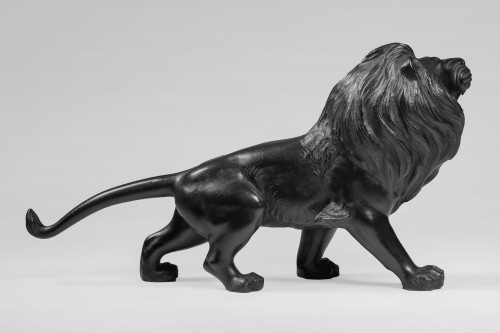 Japanese bronze by TSUNEMITSU (Meiji 1868-1912) - Lion - Asian Works of Art Style 