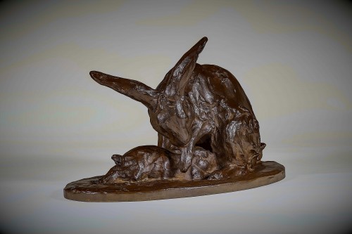 20th century - Japanese bronze by Ikeda YÛHACHI  - Hare with Leveret