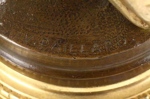 Paire de Vases aux Amours Porte-cornet signés V. Paillard, France circa 1860 - Napoléon III