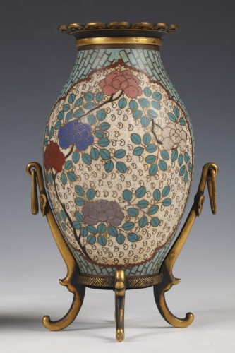 Paire de petits vases en émail cloisonné par F. Barbedienne, France circa 1880 - 