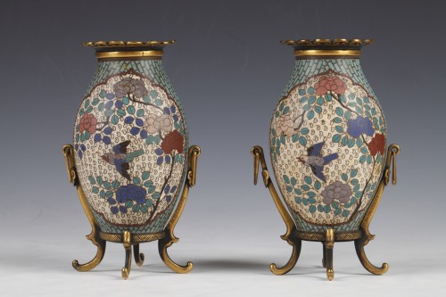 Antiquités - Pair of small cloisonne enamel Vases by F. Barbedienne, France, circa 1880