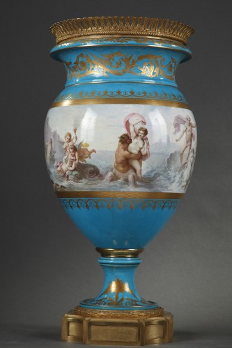 Pair of &quot;Sèvres&quot; Neptune and Venus Porcelain Vases, France Circa 1880 - Decorative Objects Style 