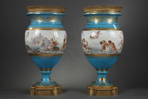 19th century - Pair of &quot;Sèvres&quot; Neptune and Venus Porcelain Vases, France Circa 1880