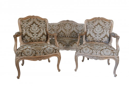 Louis XV Style three pieces Salon Set "à chassis", France circa 1880