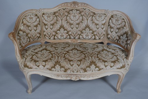 Louis XV Style three pieces Salon Set &quot;à chassis&quot;, France circa 1880 - Seating Style 