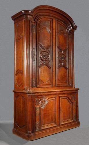 Regence Style Display-Cabinet by Constantin Potheau, France, Circa 1895 - Furniture Style 