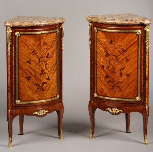 Antiquités - Paire d'encoignures par G. Durand, France circa 1880