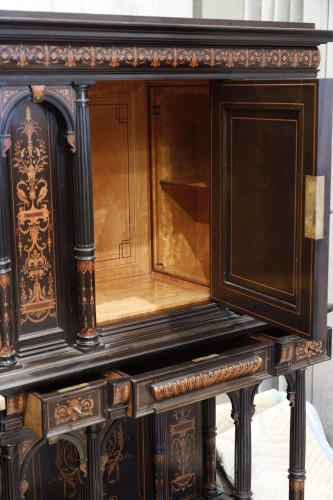 Paire de cabinets néo-Renaissance attribués à F. Linke, France circa 1880 - 