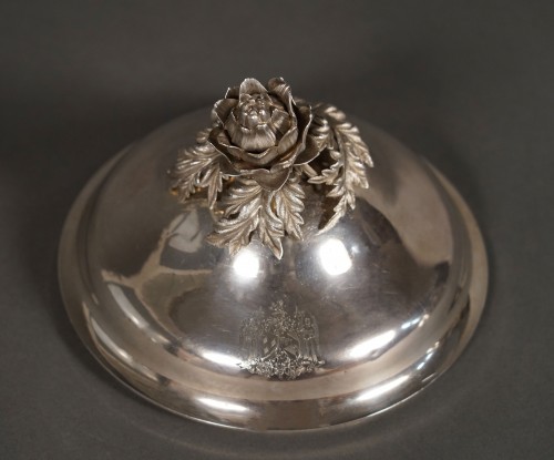 Paire de cloches couvre-plat en argent, France circa 1880 - Tobogan Antiques